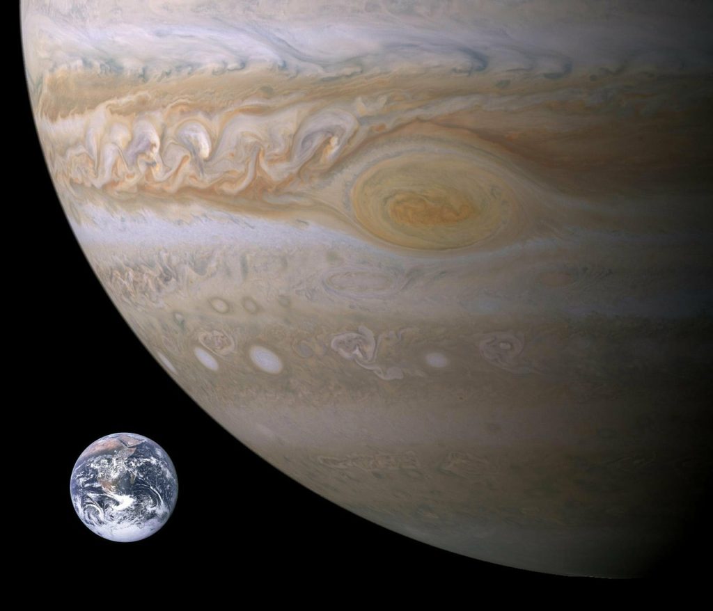 Compare jupiter and earth